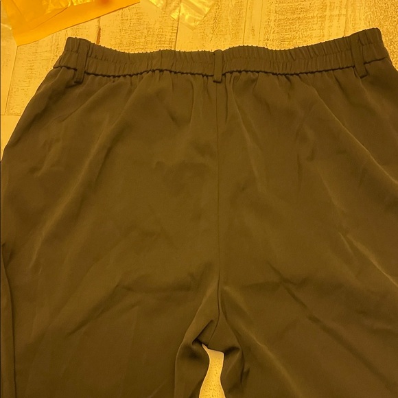 Elegant Black Wide Leg Women's Pants - Picture 4 of 4